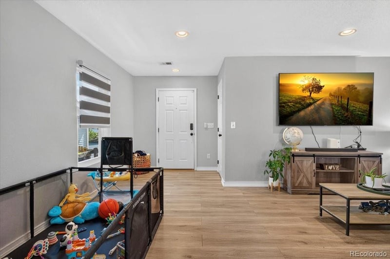 9727 Marmot Ridge Cir, Littleton, CO 80125