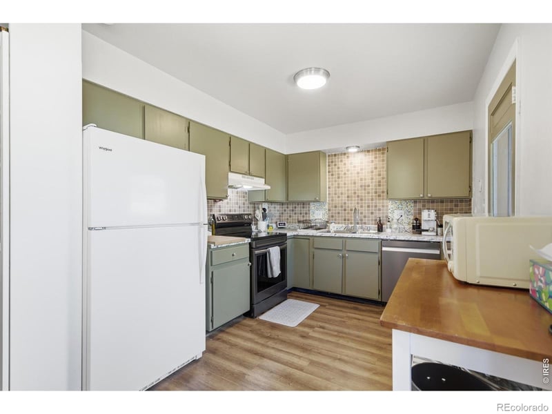8204 Taylor Ct, Fort Collins, CO 80528