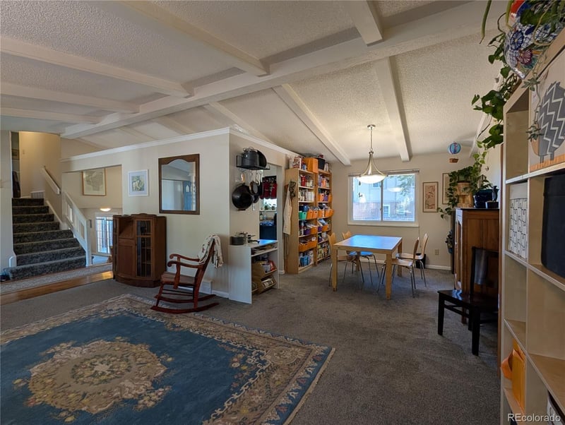 8226 Yarrow Ct, Arvada, CO 80005