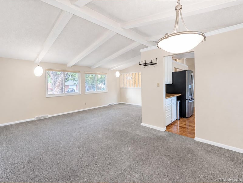 8226 Yarrow Ct, Arvada, CO 80005
