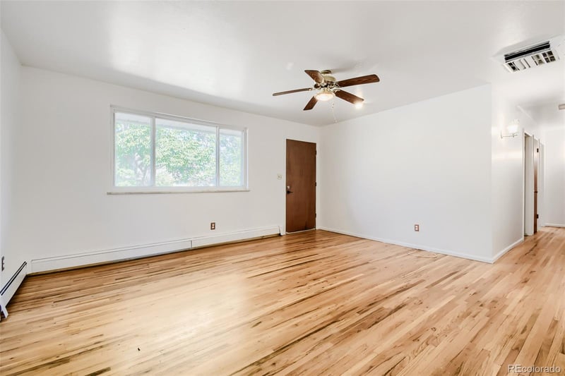 422 S Uvalda St, Aurora, CO 80012