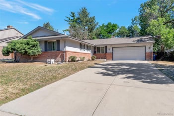 3117 S Monaco Cir, Denver, CO 80222