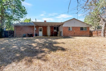 3117 S Monaco Cir, Denver, CO 80222