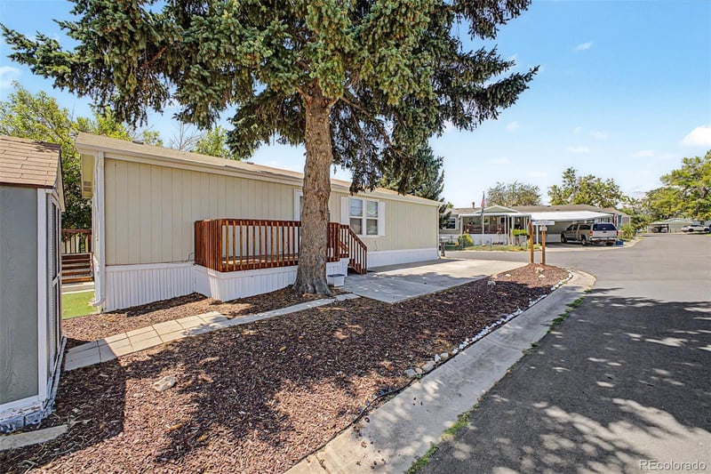 1801 92nd Ave Lot 151, Denver, CO 80260