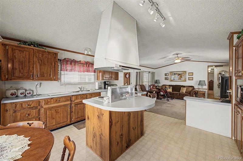 1801 W 92nd Ave Lot 297, Denver, CO 80260