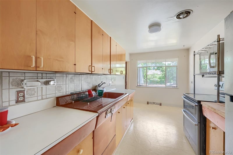 6182 S Crestview St, Littleton, CO 80120