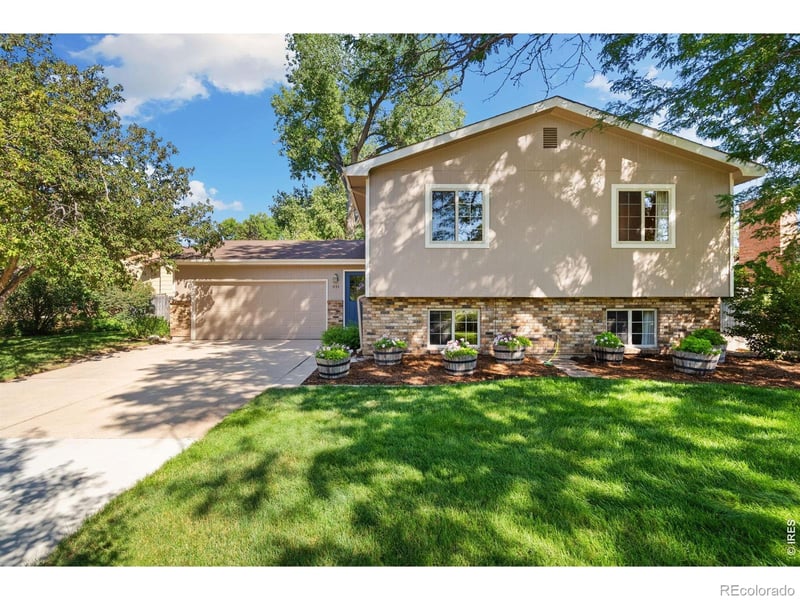 1955 Sandalwood Ln, Fort Collins, CO 80526