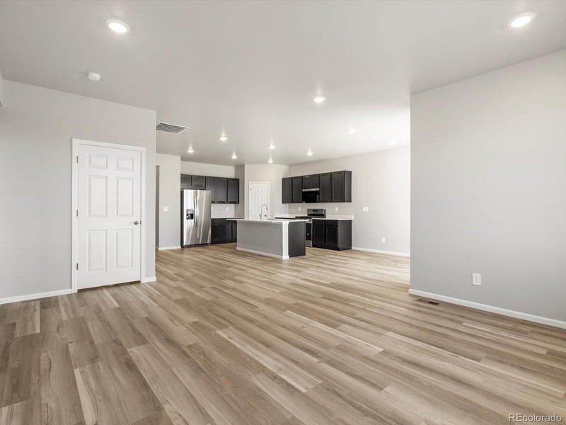 17446 E 89th Ave, Commerce City, CO 80022