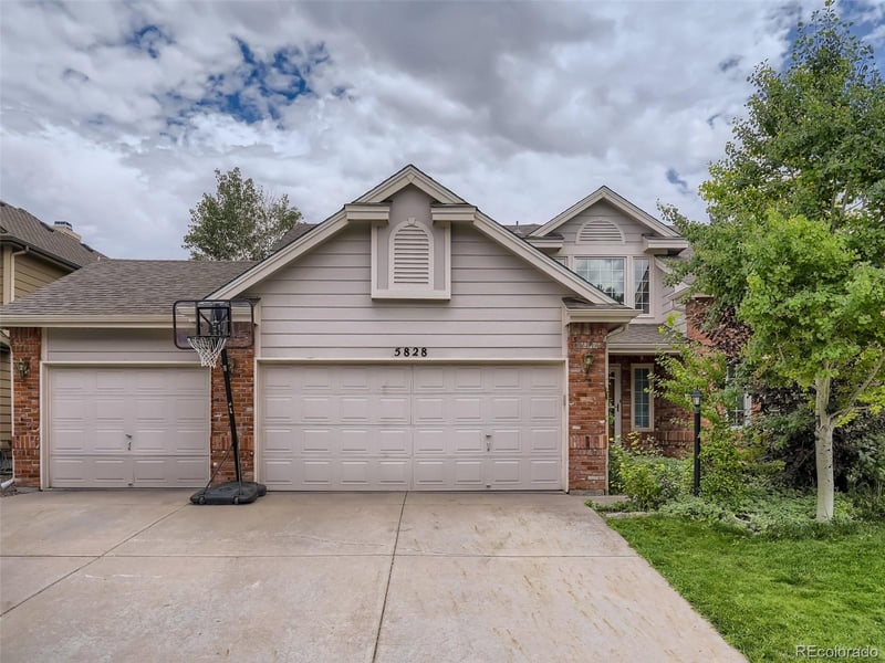 5828 S Danube St, Aurora, CO 80015