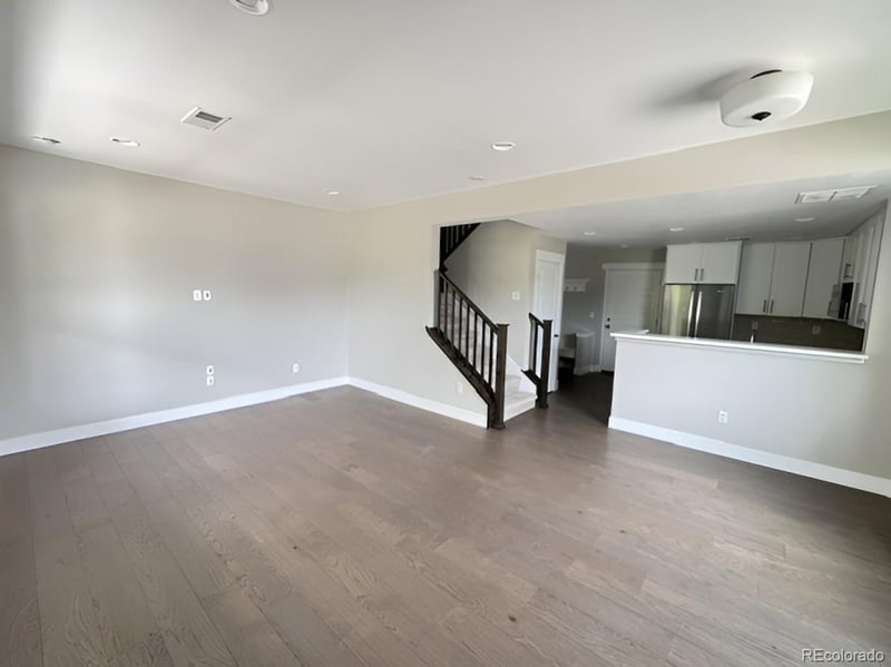 11137 25th Ave, Aurora, CO 80010