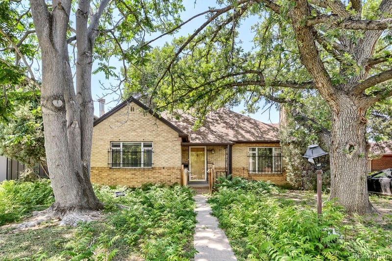 2875 Holly St, Denver, CO 80207