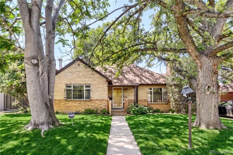 2875 Holly St, Denver, CO 80207