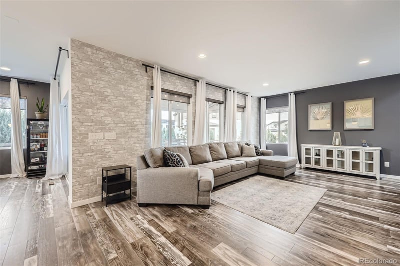 18073 E 107th Ave, Commerce City, CO 80022