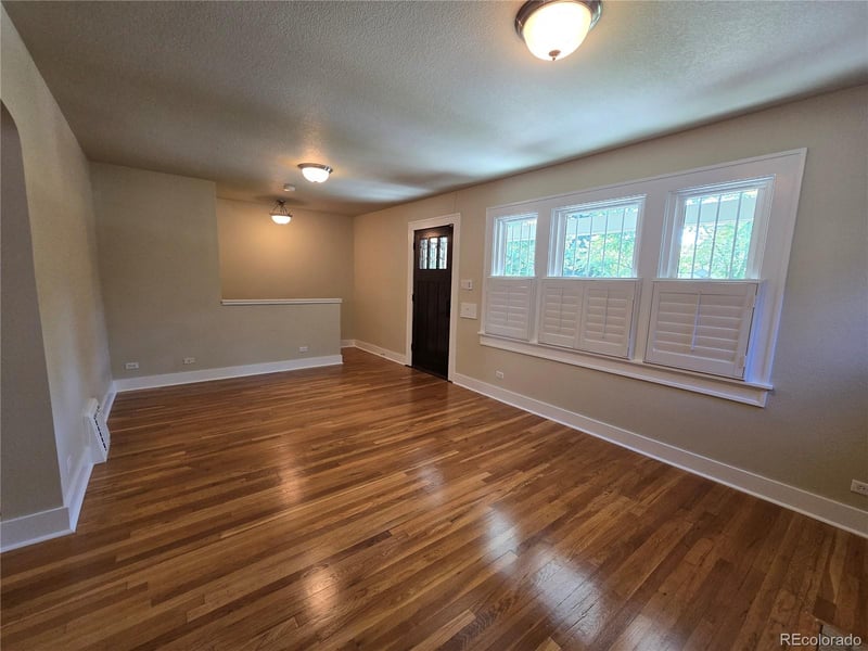 2245 Holly St, Denver, CO 80207