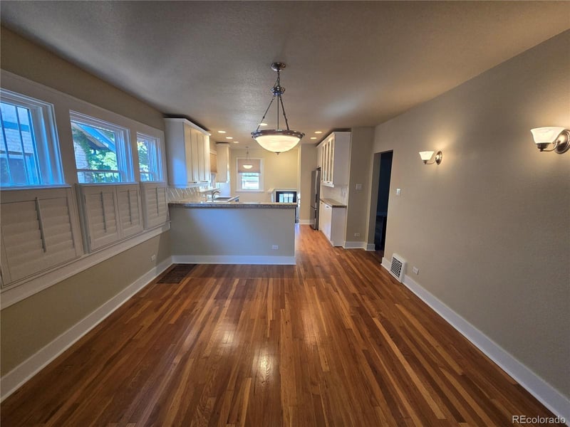 2245 Holly St, Denver, CO 80207