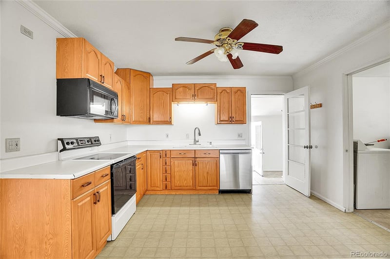 6485 53rd Ave, Arvada, CO 80002