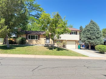 6241 S Garfield Dr, Littleton, CO 80121