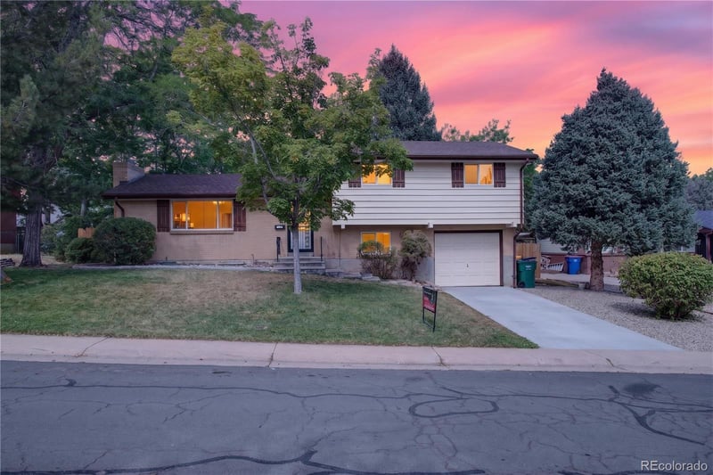 6241 Garfield Dr, Littleton, CO 80121