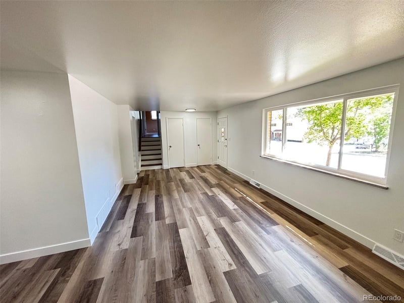 6241 Garfield Dr, Littleton, CO 80121