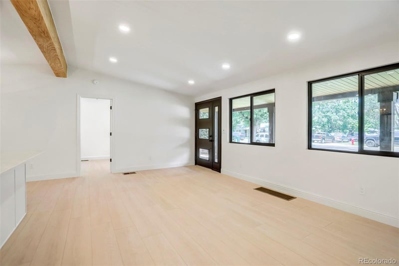 620 E Grand Ave, Englewood, CO 80113