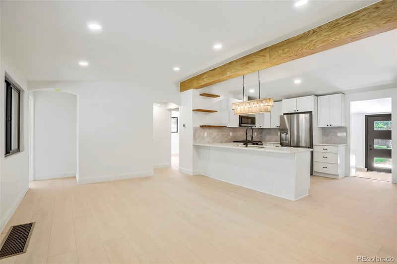 620 E Grand Ave, Englewood, CO 80113