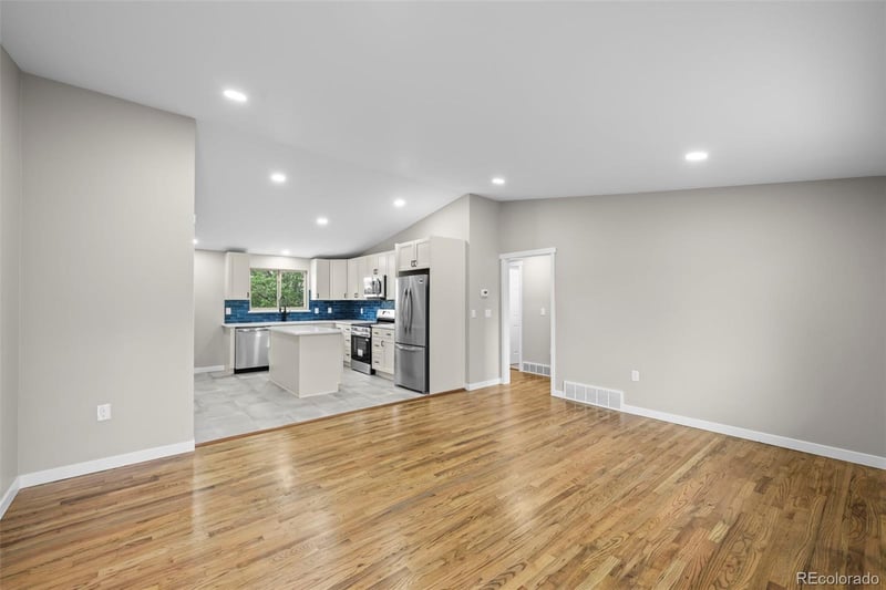 5715 W 5th Ave, Lakewood, CO 80226