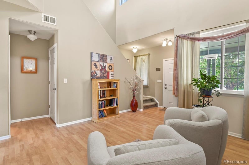 22295 Belleview Ln, Aurora, CO 80015