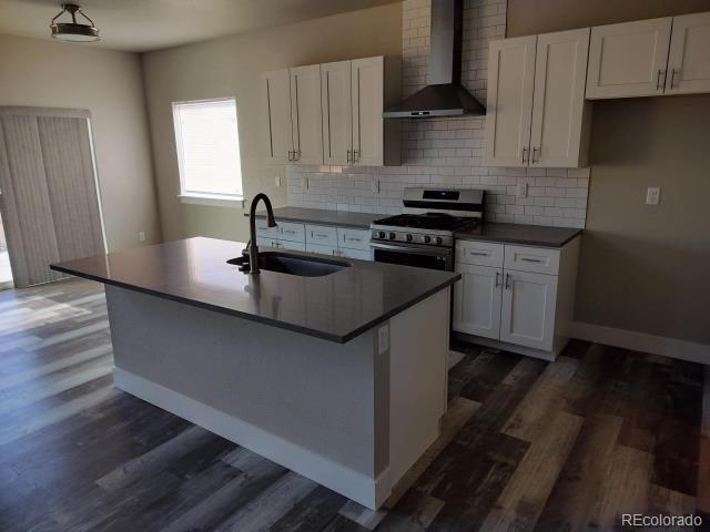 1754 Avery Plaza St, Severance, CO 80550