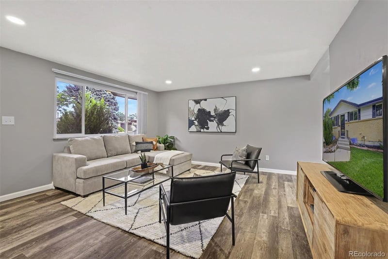 1635 S Yukon Ct, Denver, CO 80232