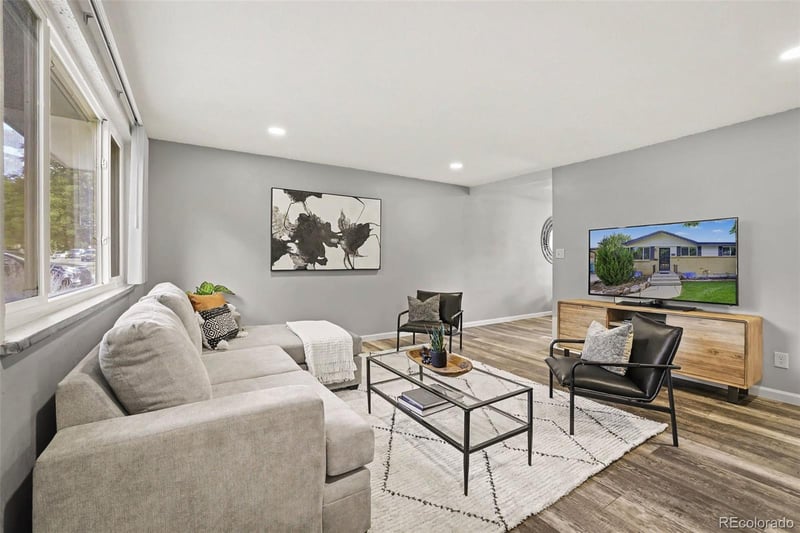 1635 S Yukon Ct, Denver, CO 80232