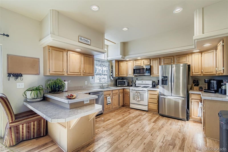 245 Crawford Ave, Keenesburg, CO 80643