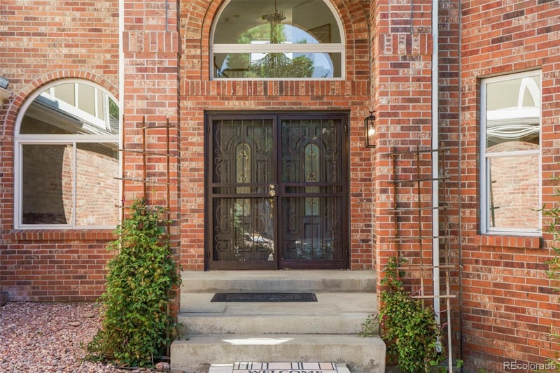 16627 1st Ave, Golden, CO 80401