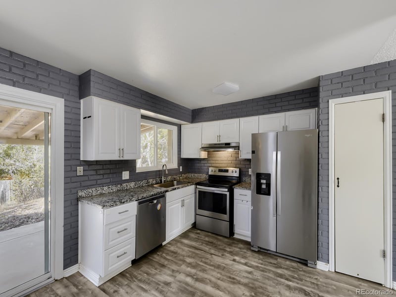 16173 Dickenson Pl, Aurora, CO 80013