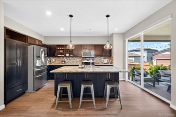 10249 Southlawn Cir, Commerce City, CO 80022