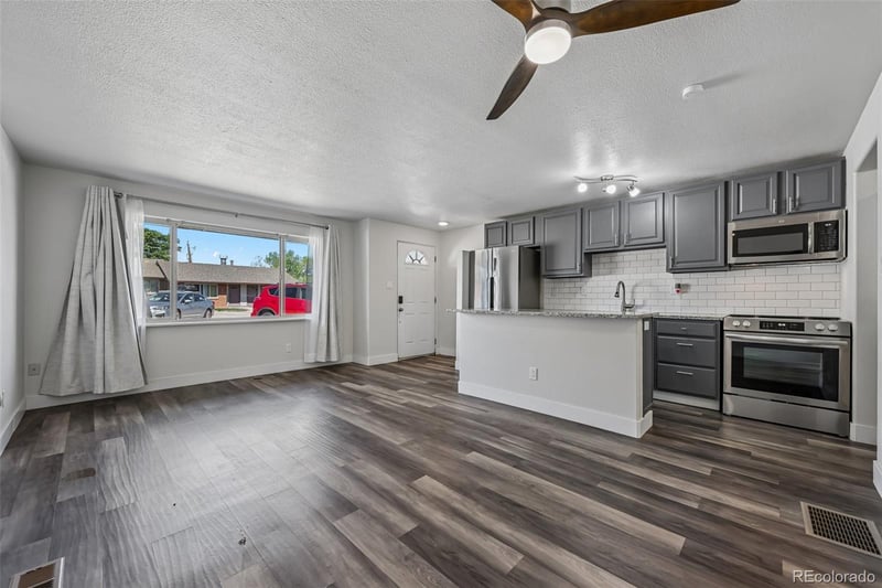 4625 6th Ave #4, Denver, CO 80204