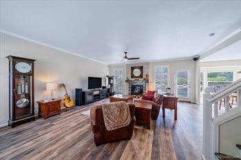 19130 E Ithaca Dr, Aurora, CO 80013