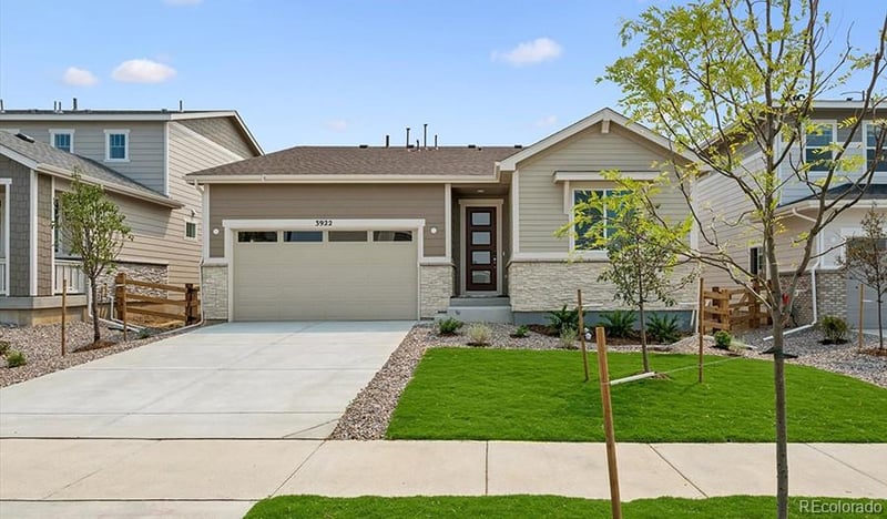 3922 N Haleyville St, Aurora, CO 80019
