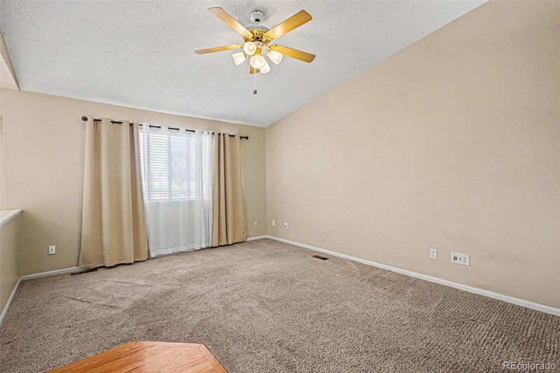 10411 Hyacinth St, Littleton, CO 80129