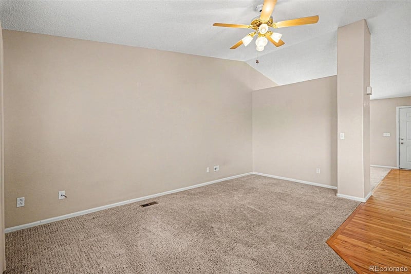 10411 Hyacinth St, Littleton, CO 80129