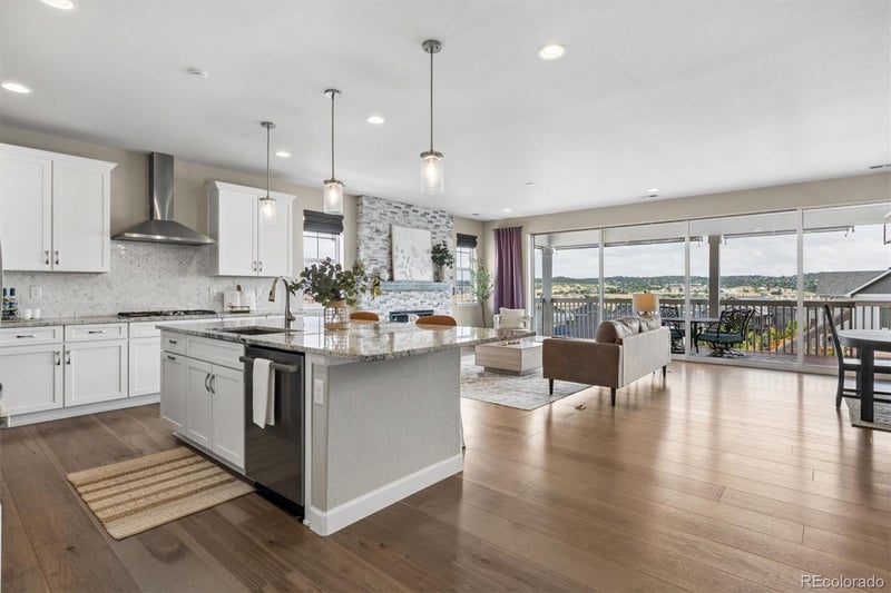 2852 Morningbird Ln, Castle Rock, CO 80109