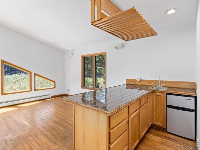 2431 Carriage Dr, Estes Park, CO 80517