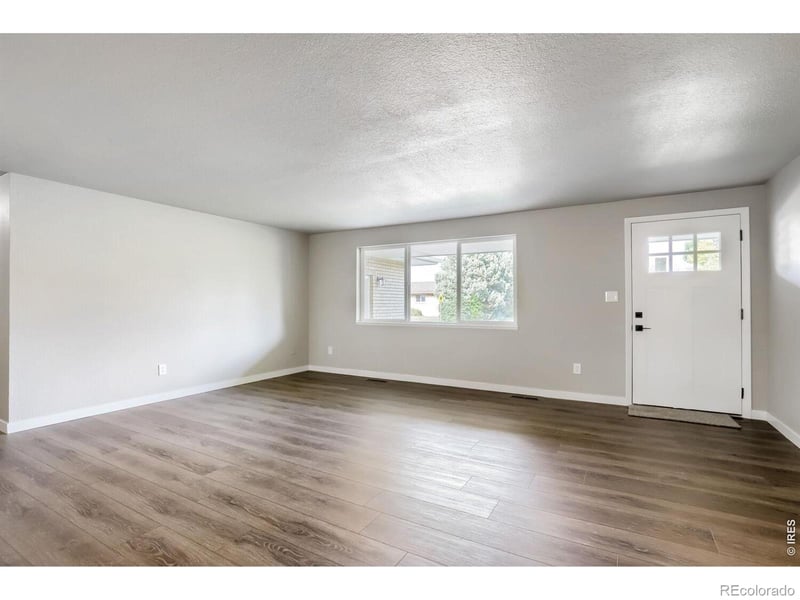 4869 Roosevelt Ave, Loveland, CO 80538