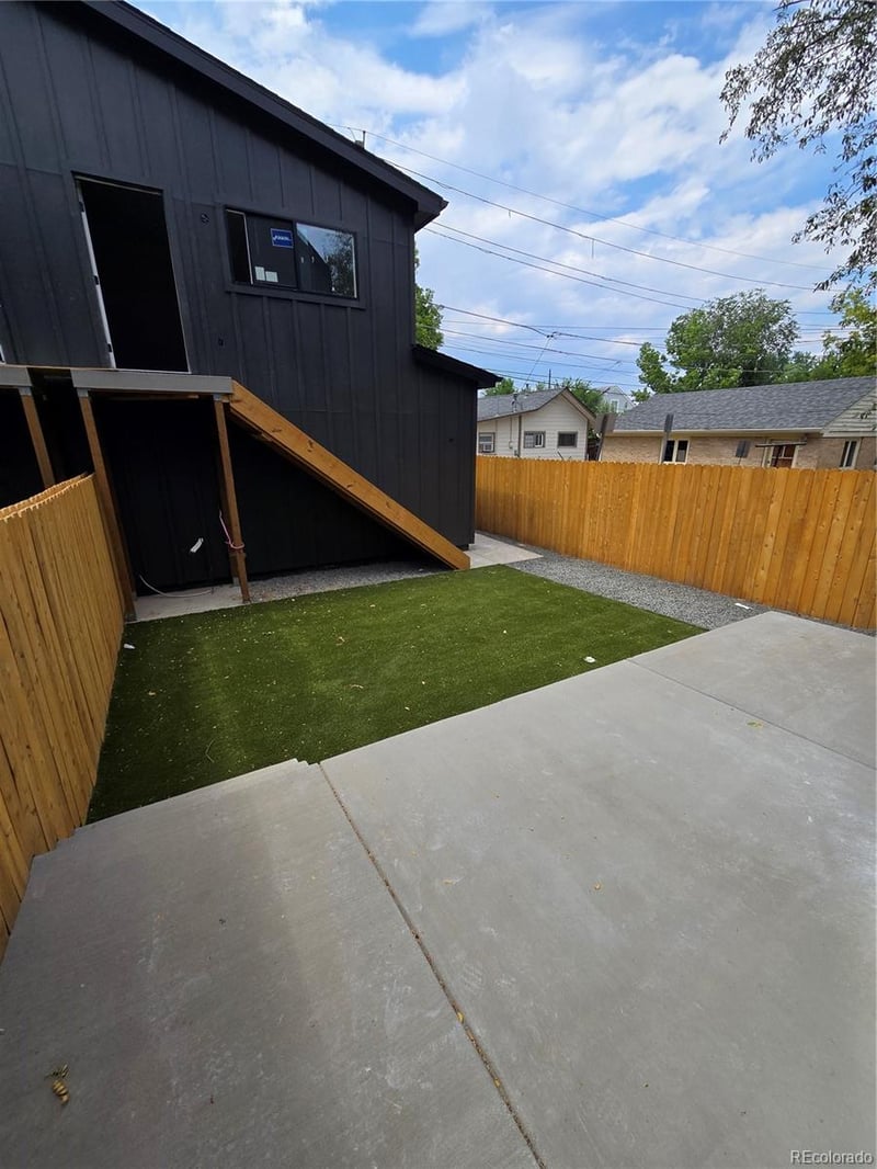 2137 S High St, Denver, CO 80210