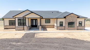 50255 Oak Park Dr, Bennett, CO 80102