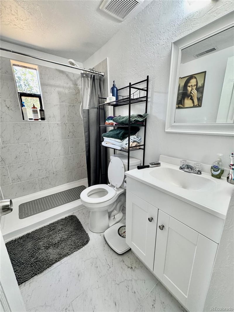 431 School St, Rangely, CO 81648
