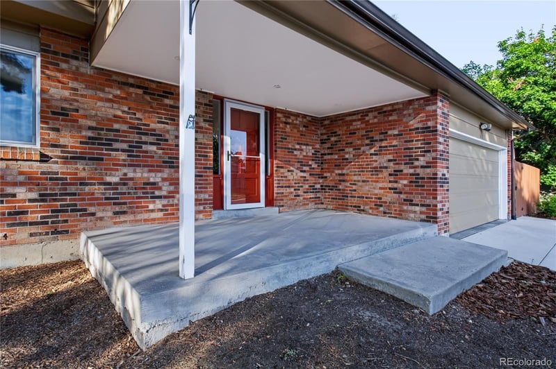 660 Omega Ln, Lone Tree, CO 80124
