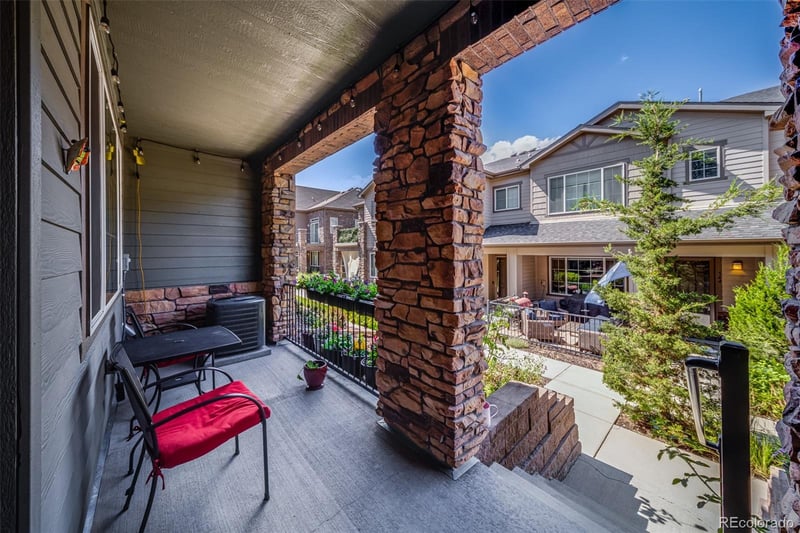 570 Dry Creek Pl, Littleton, CO 80122