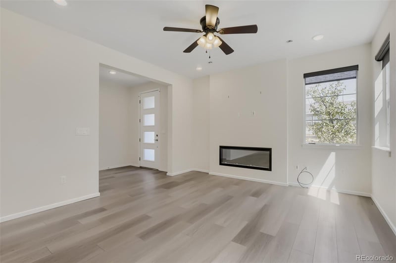 23630 E 41st Ave, Aurora, CO 80019