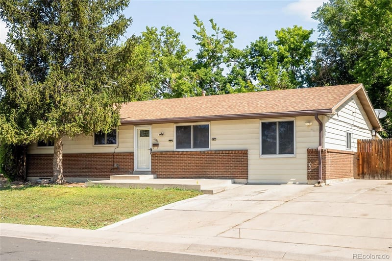 4661 Dixon Dr, Westminster, CO 80031