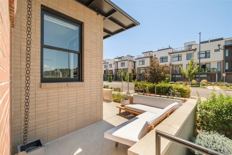 6809 Lowry Blvd, Denver, CO 80230